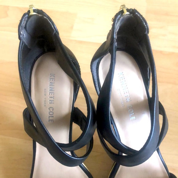 Kenneth Cole Black Stiletto Heels - Picture 8 of 9